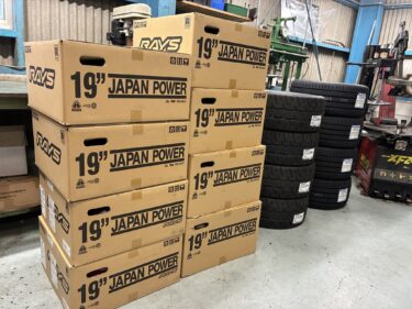 走り目的でご注文いただくレイズホイールの多くは