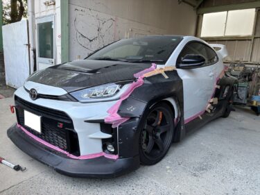 合わせるホイールも入荷したので、細かな部分も打ち合わせ。